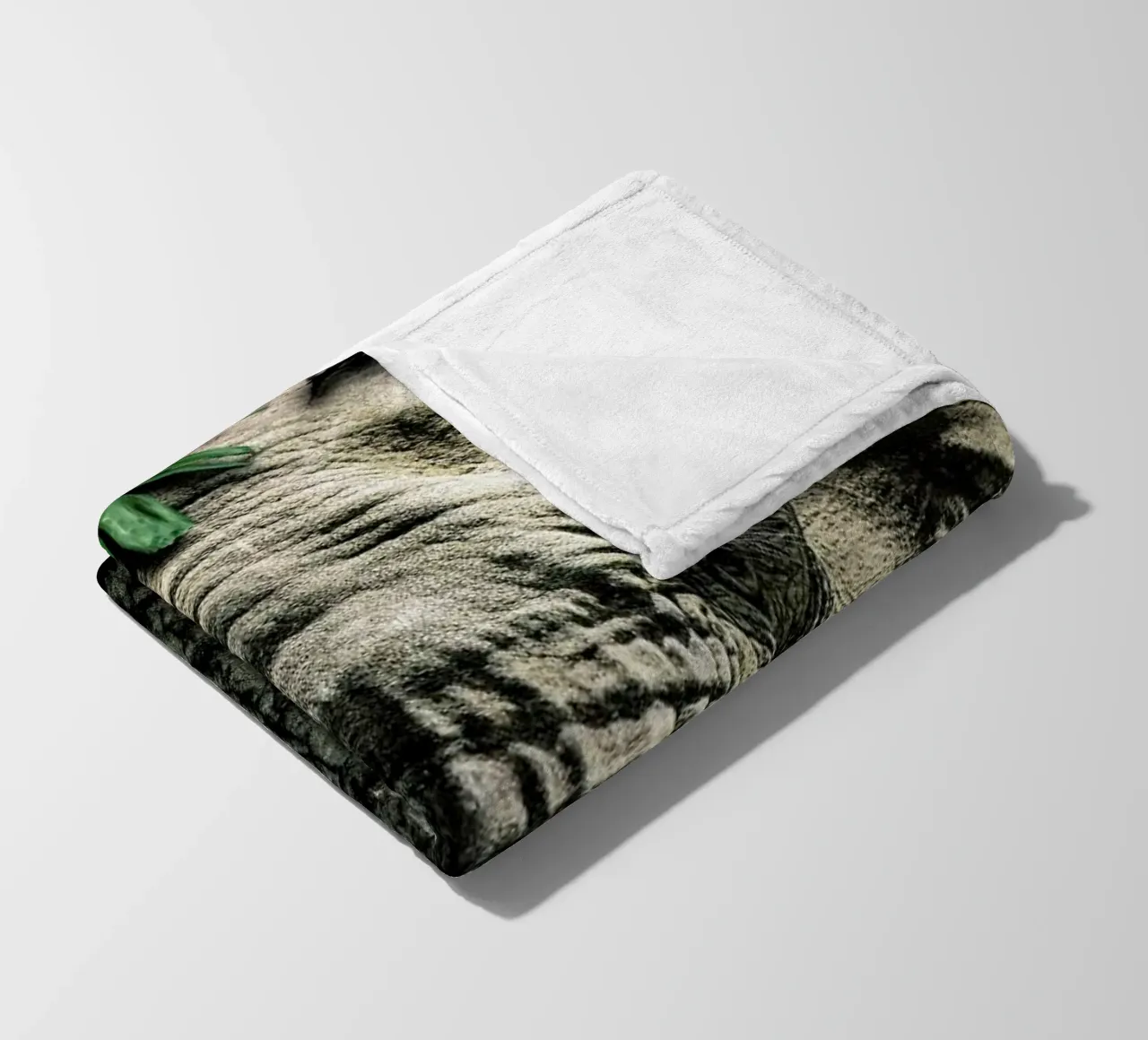 Elephant 5 fleece blanket by Wouter Rikken