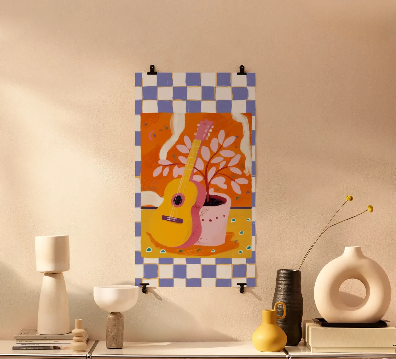 Collage a scacchi arancioni poster con telaio in plastica da Pan Denim