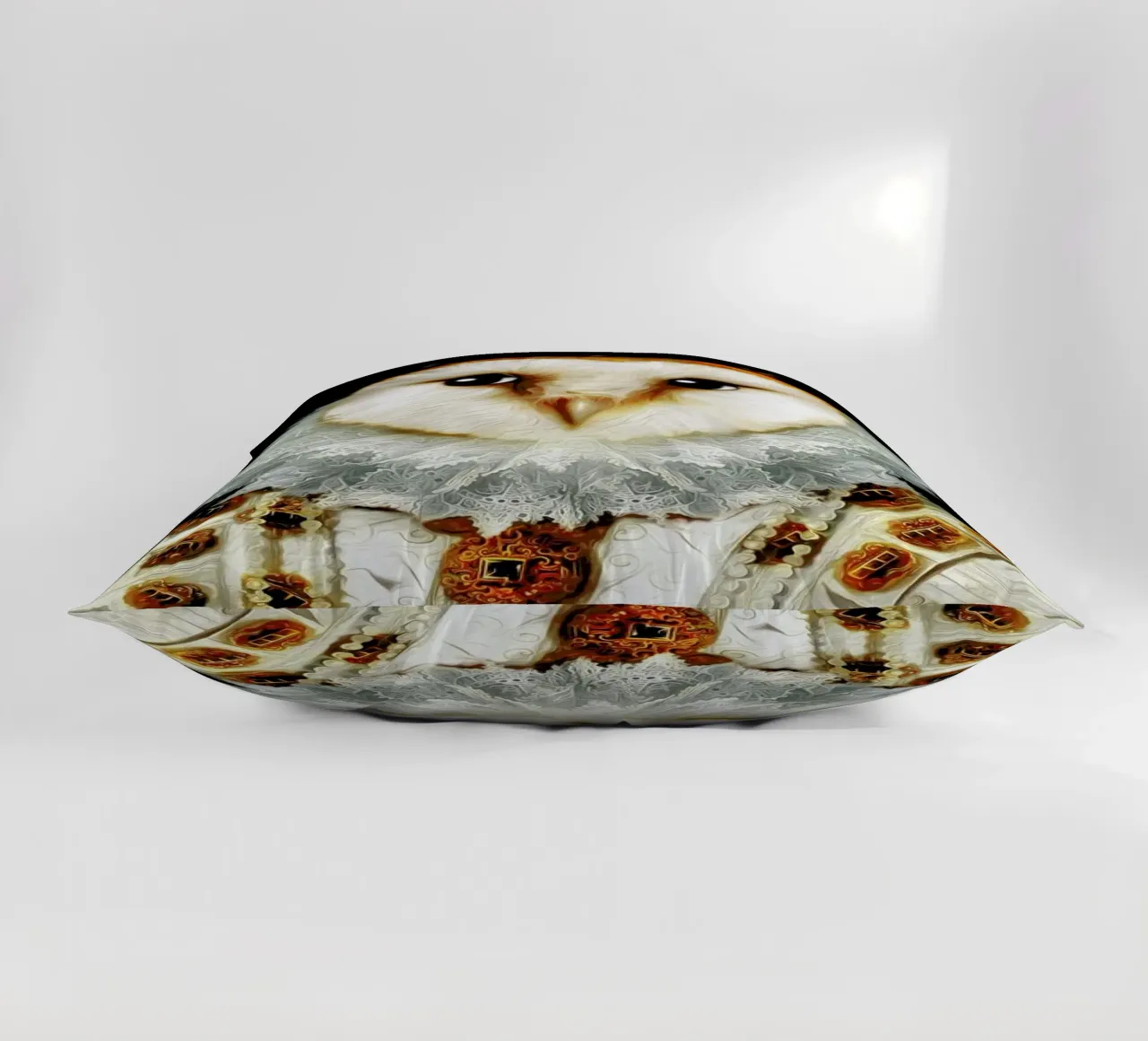 Reina decorative cushion by Tein Lucasson