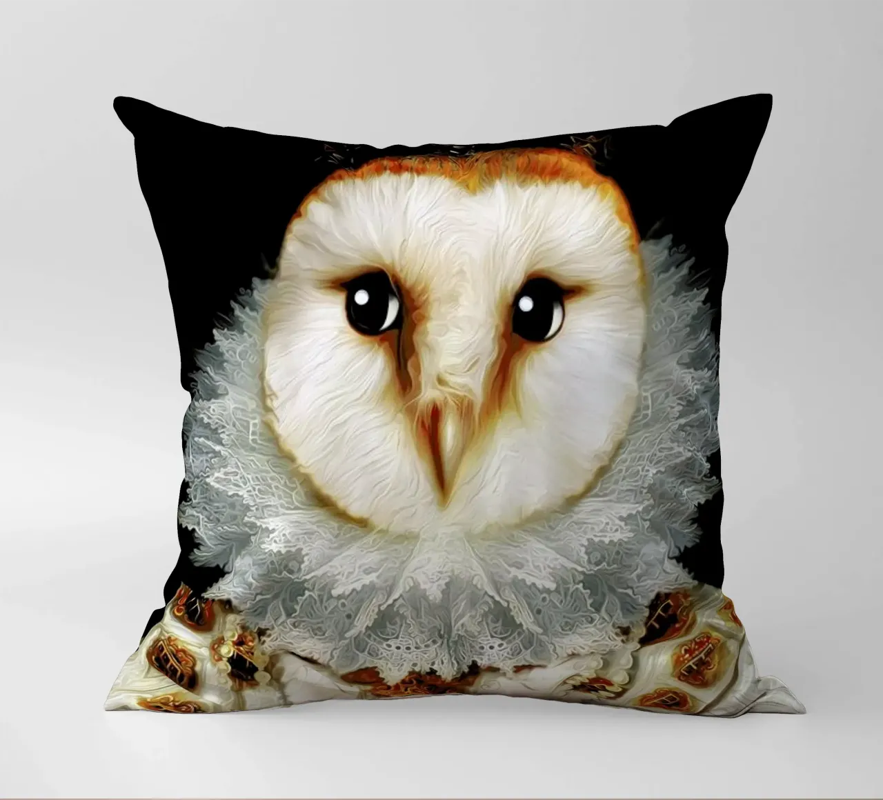 Reina decorative cushion by Tein Lucasson