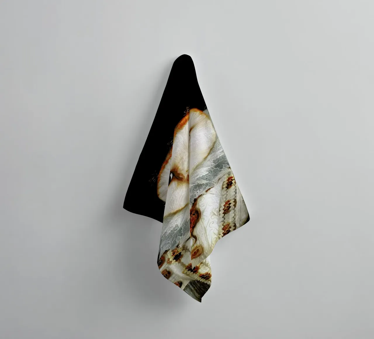 Reina towel by Tein Lucasson