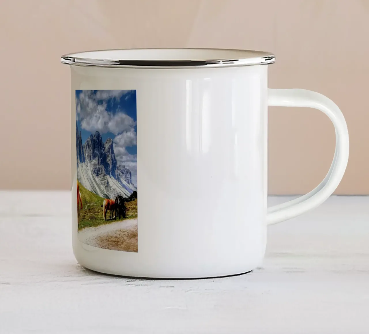 cavalli rocciosi tazza in smalto da animal story home