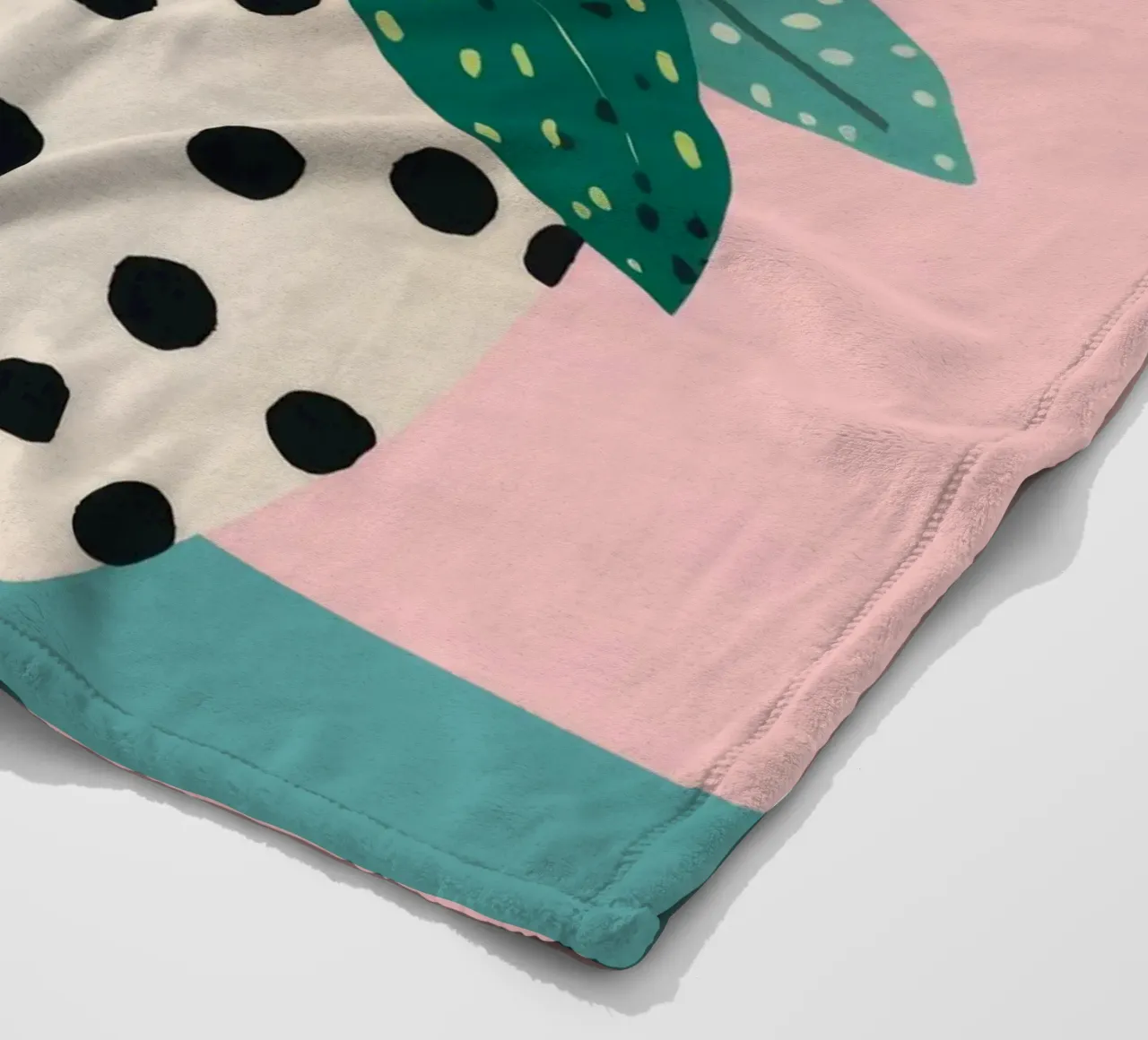 Cactus a vaso maculato coperta in pile da Haven Fantasy