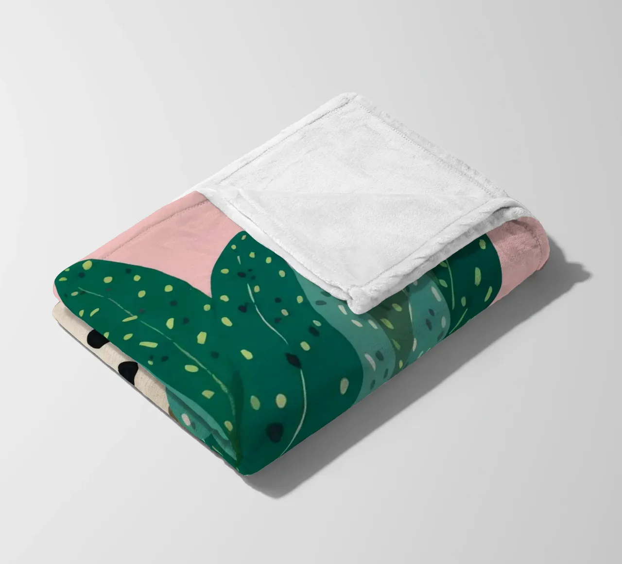 Cactus a vaso maculato coperta in pile da Haven Fantasy