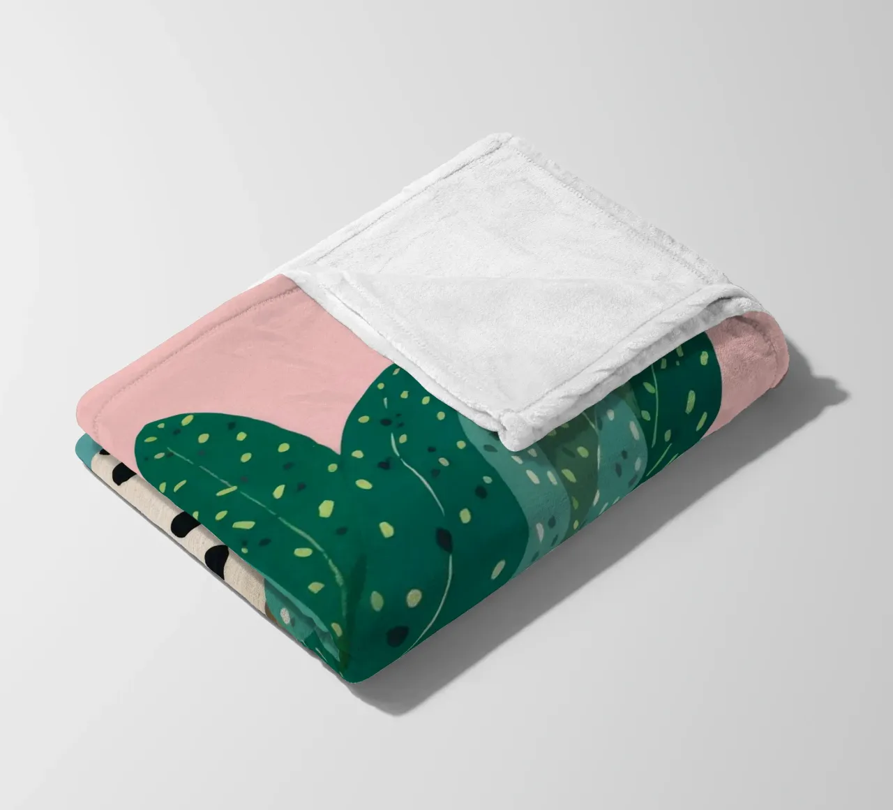Cactus a vaso maculato coperta in pile da Haven Fantasy