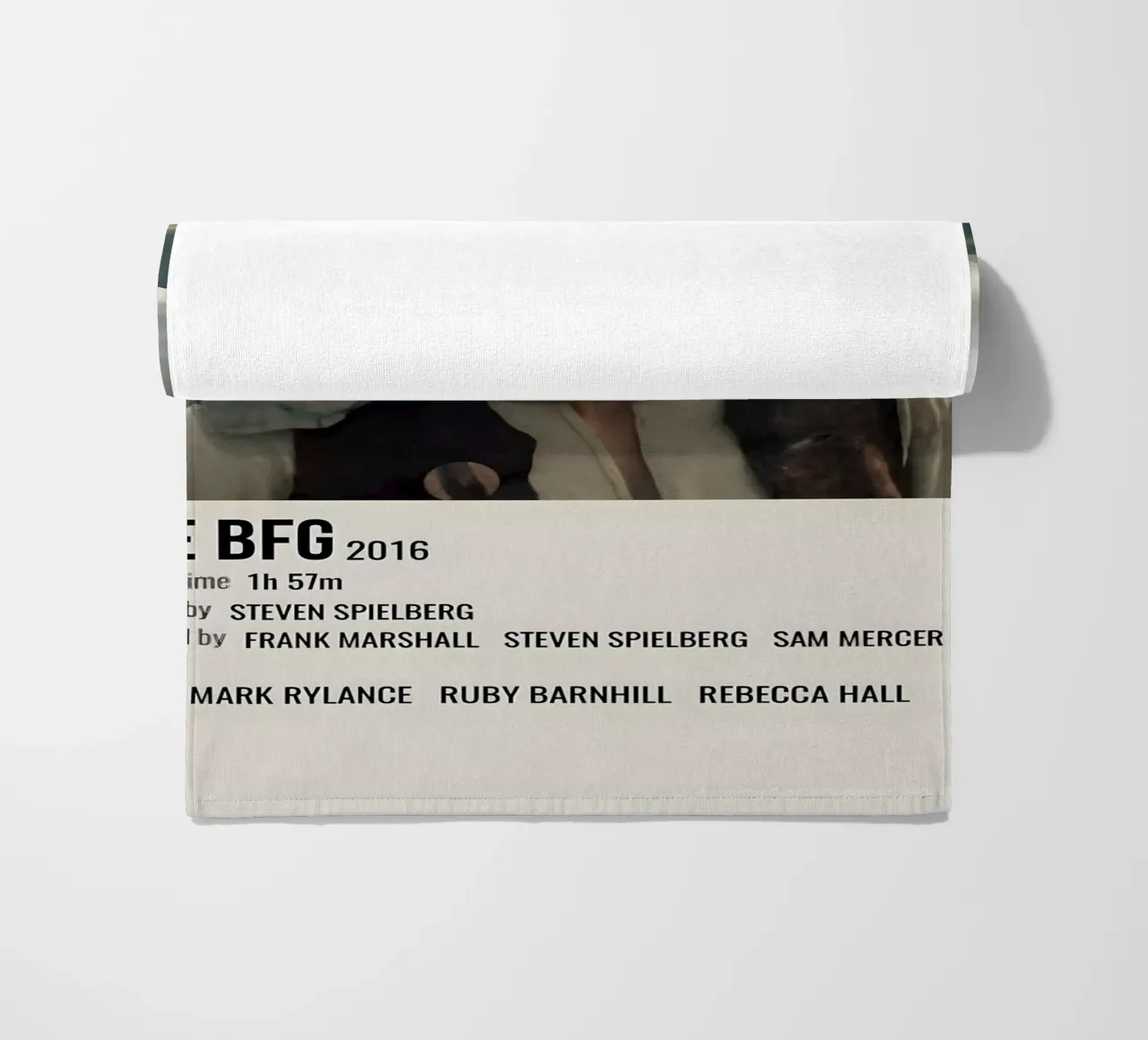 THE BFG 2016 telo mare da MVFminimalist