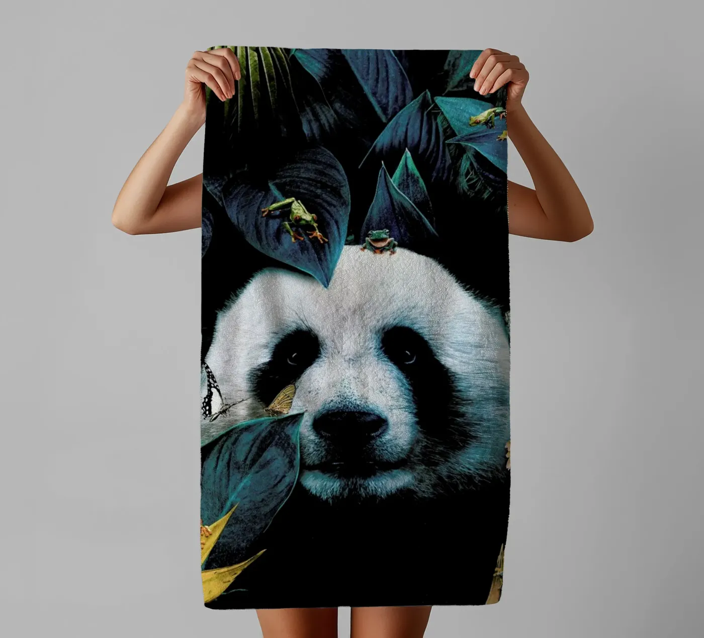 Panda towel by Wouter Rikken