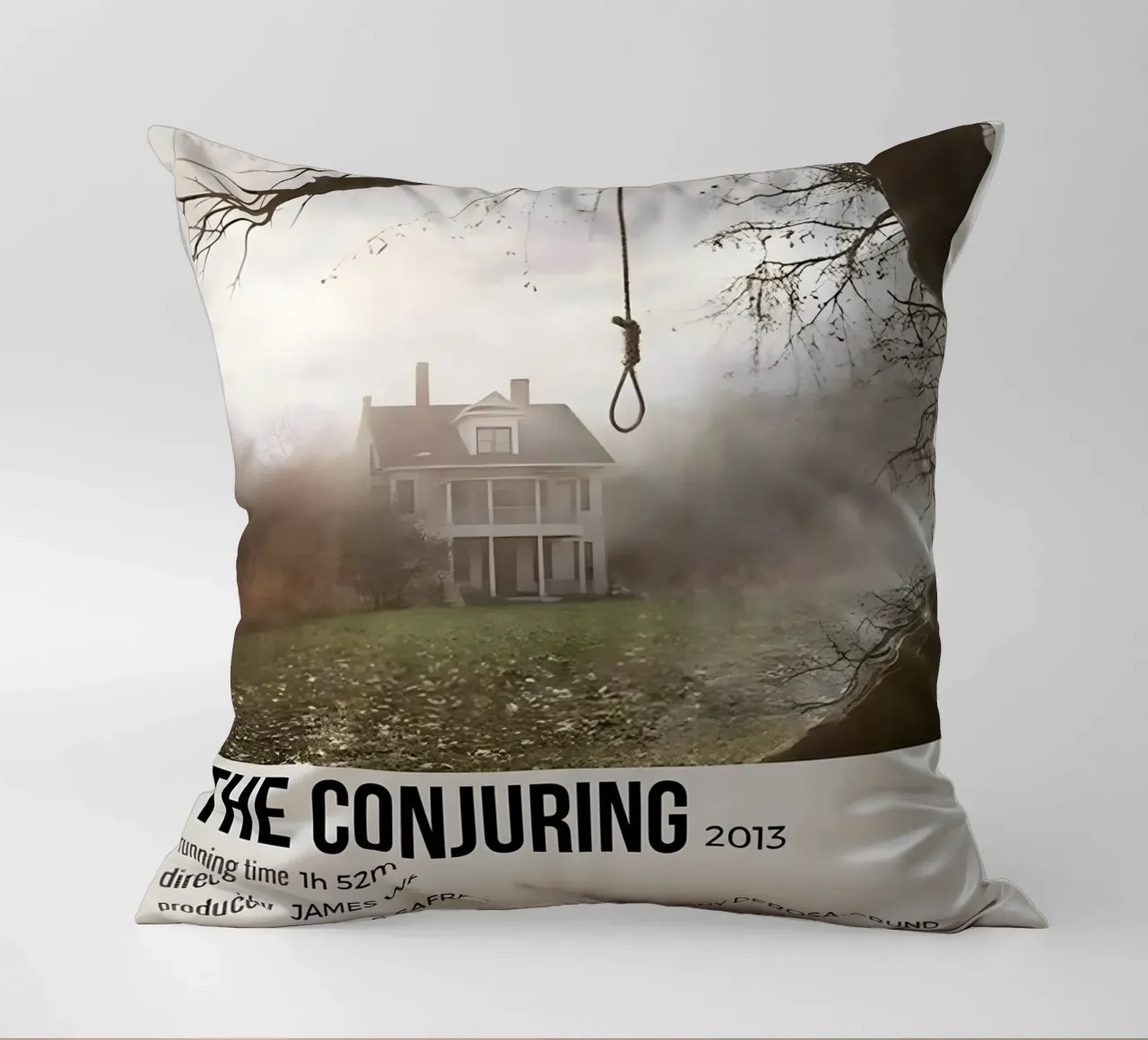 THE CONJURING 2013 cuscino da MVFminimalist