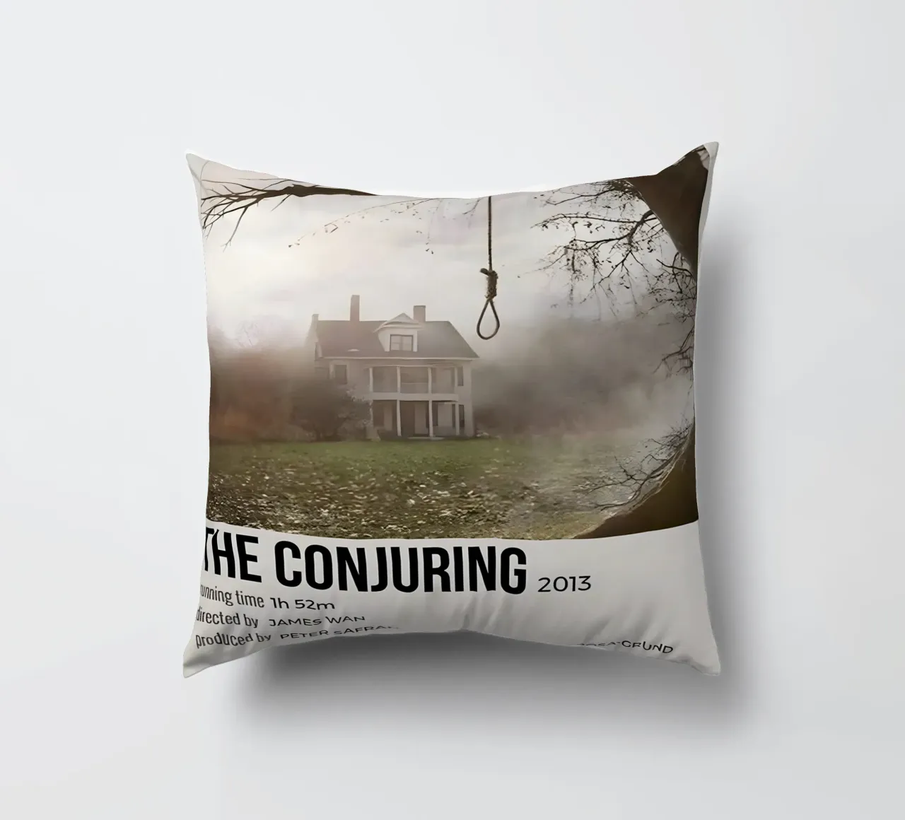 THE CONJURING 2013 cuscino da MVFminimalist