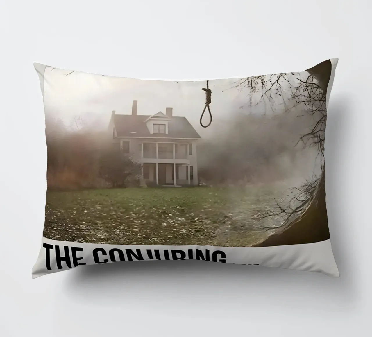 THE CONJURING 2013 cuscino da MVFminimalist