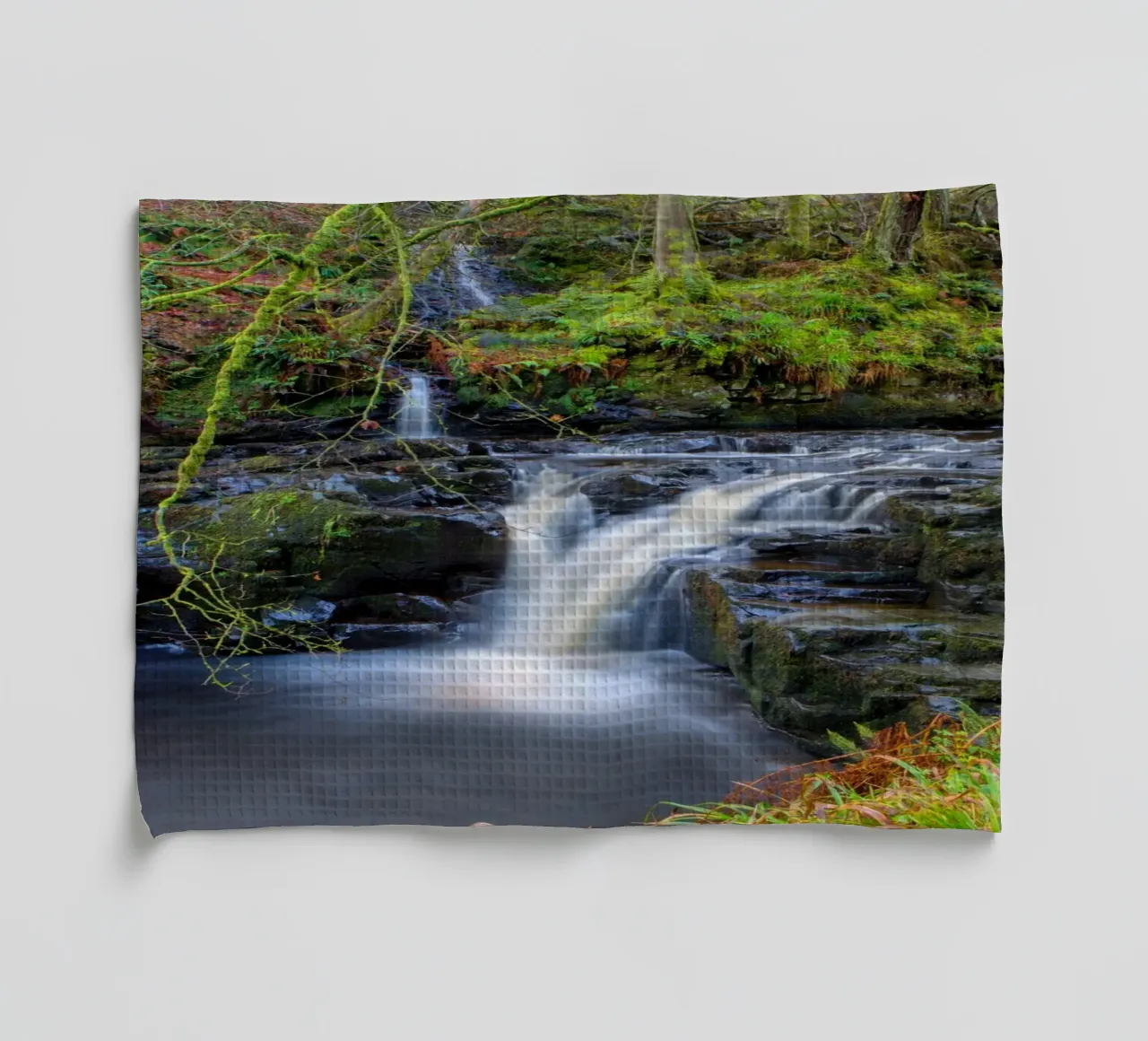 Glenariff Falls 2 canovaccio da cucina da Dave Hare Photography