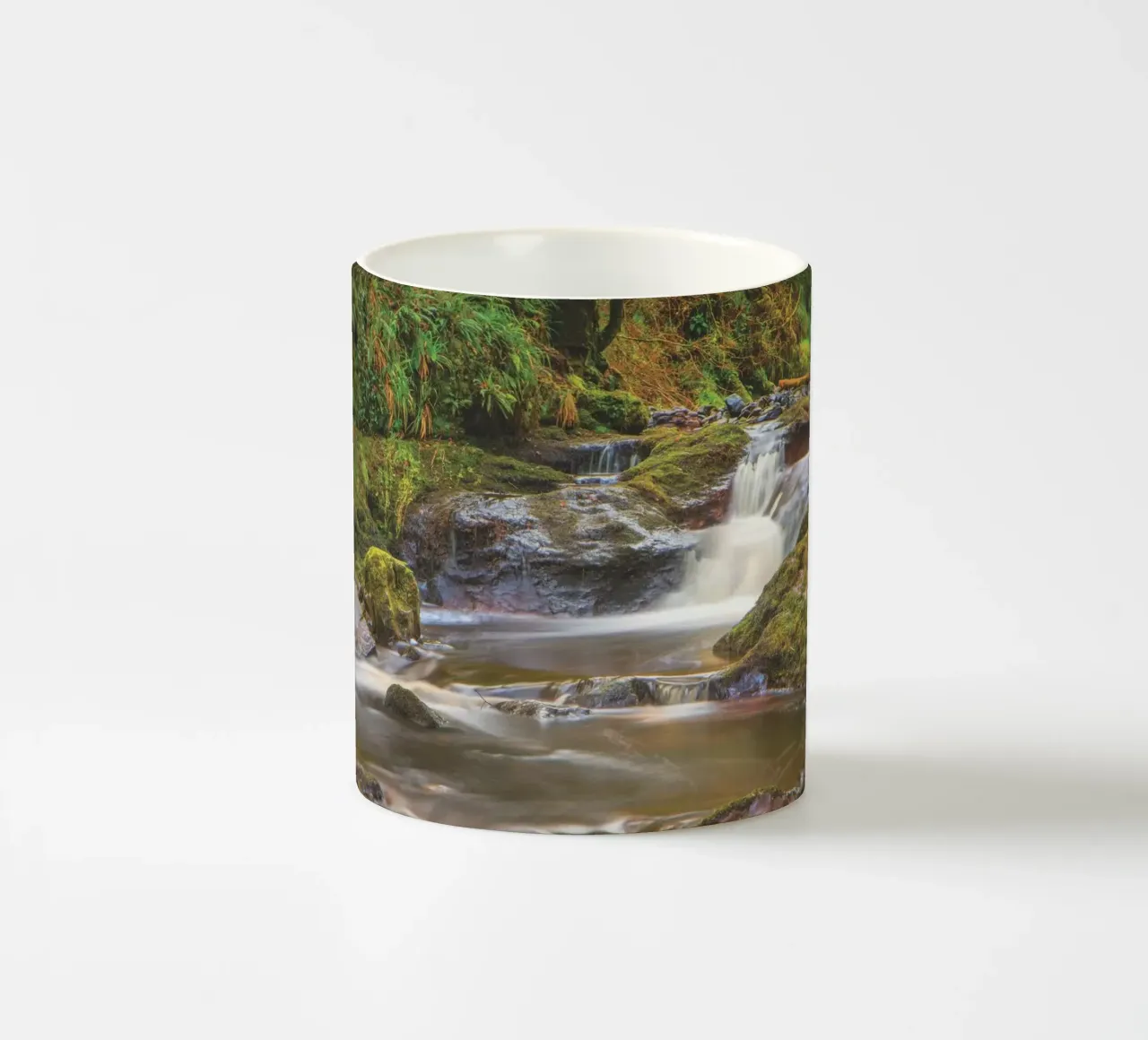 Glenariff Falls tazza in ceramica da Dave Hare Photography