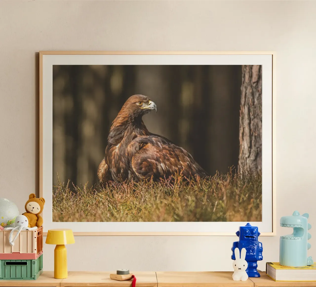 Golden Eagle poster con telaio in legno da Dave Hare Photography