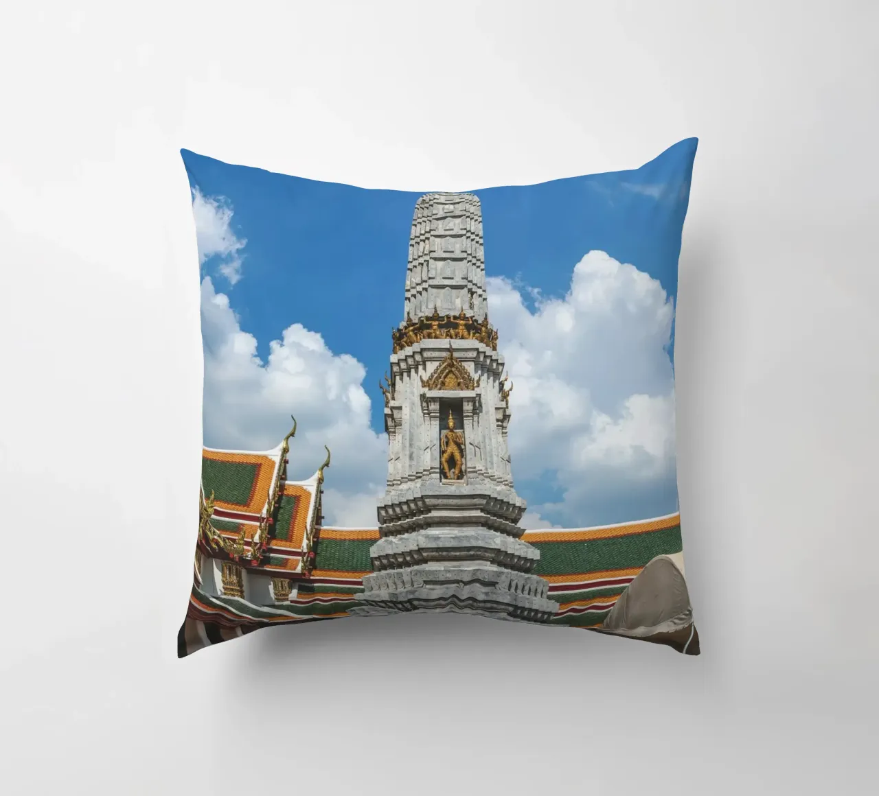 Grand Palace Pagoda cuscino da Dave Hare Photography