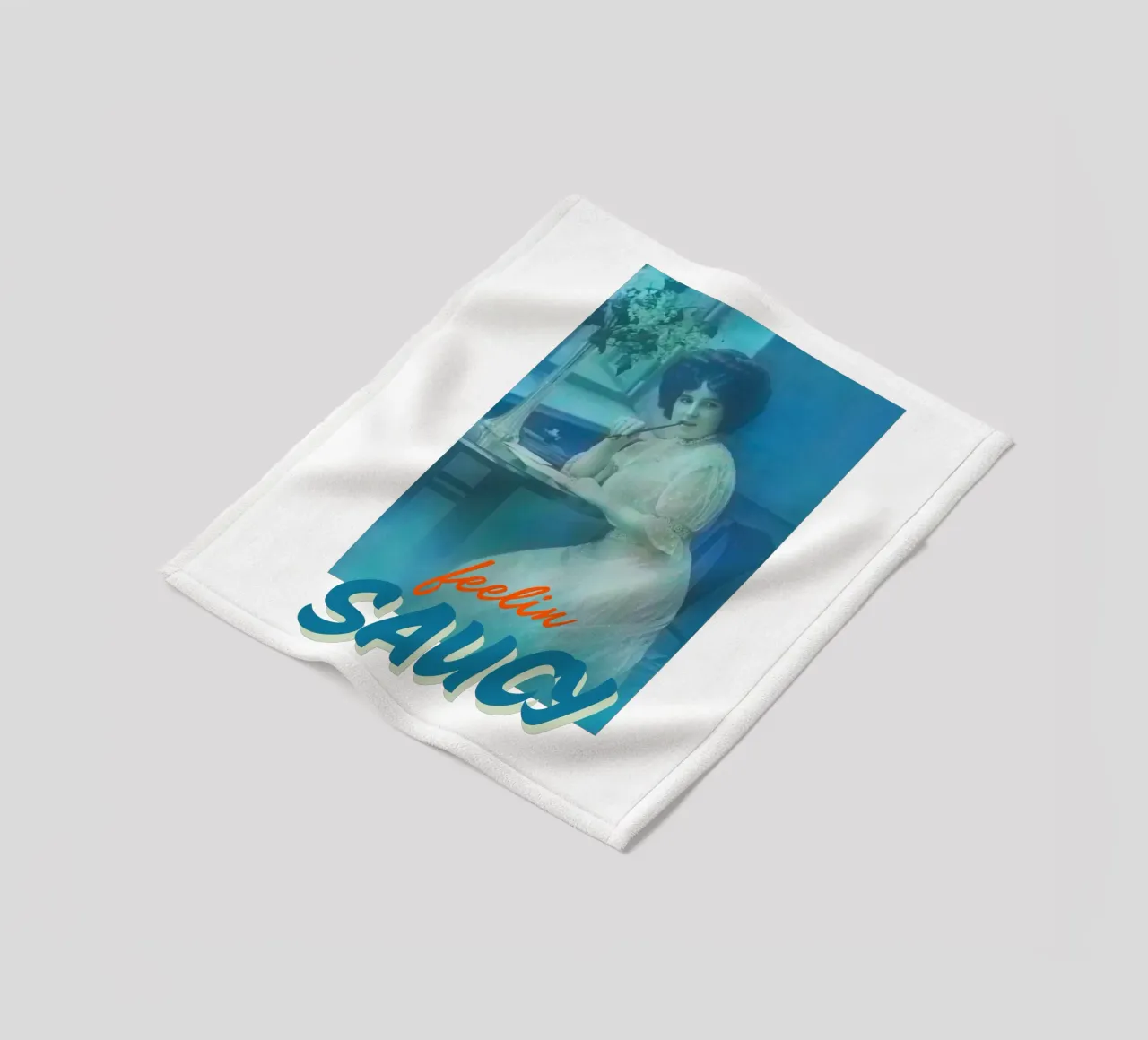 Feelin Saucy | Press Play Kunstdruck Remix Fleecedecke von Press Play Art Prints