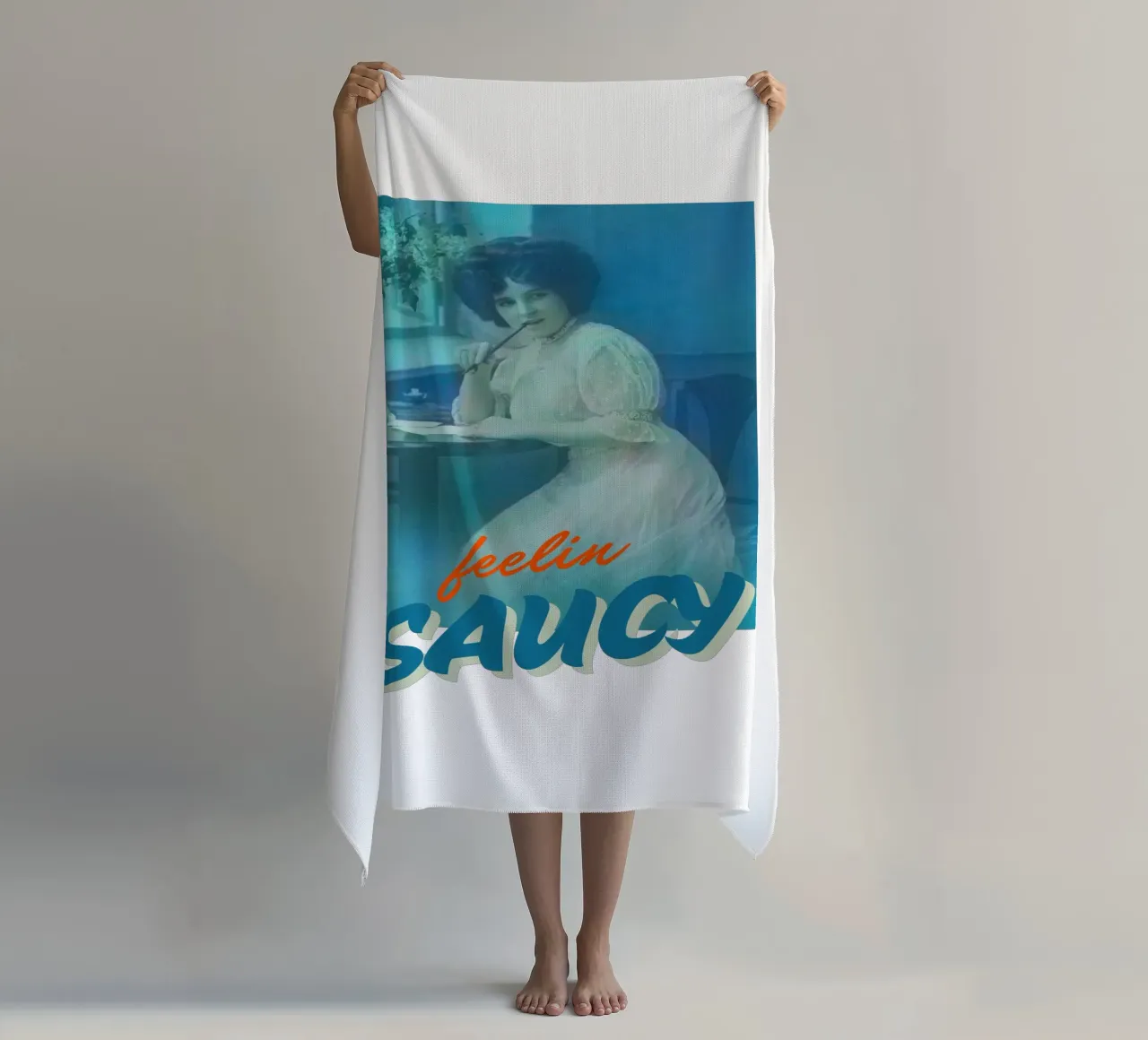 Feelin Saucy | Press Play Art Print Remix telo mare da Press Play Art Prints