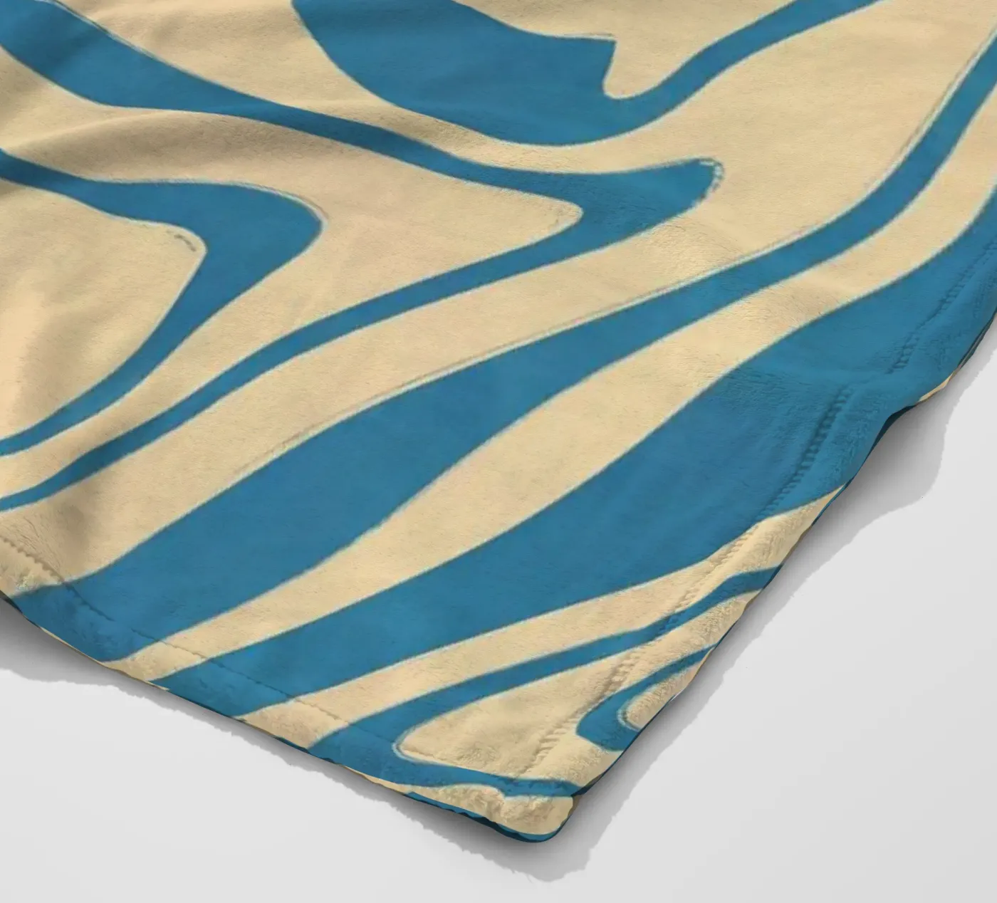 Fluid lines pattern 05 Fleecedecke von Little Dean