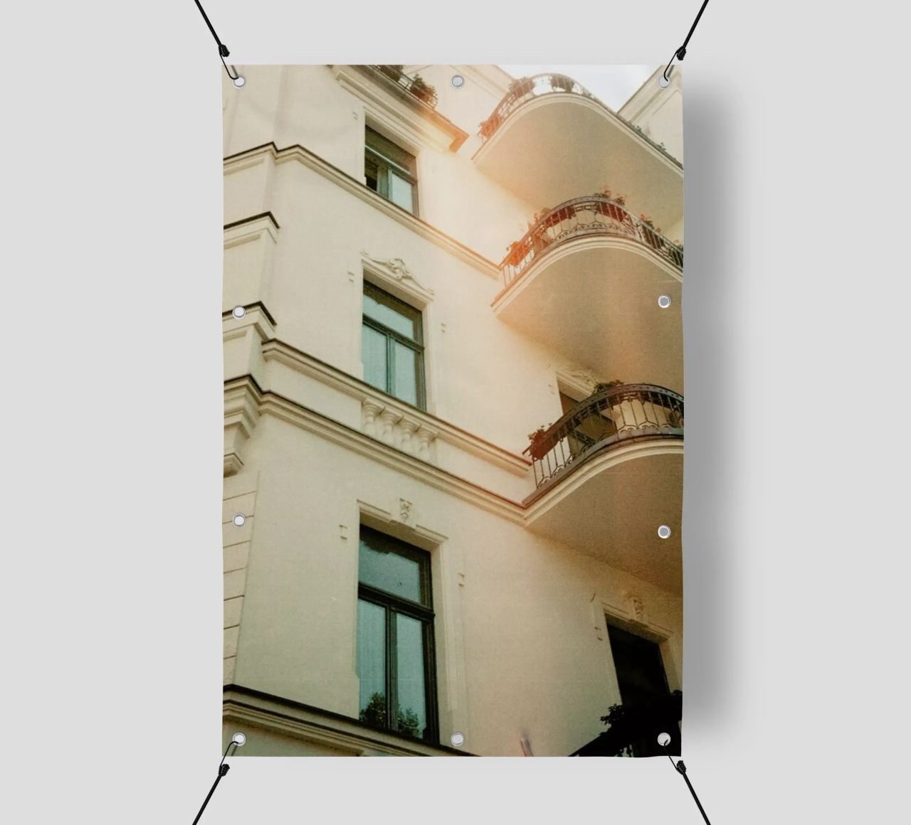 Analog Series Flares On Architecture telo in pvc da Sebastian Hilgetag