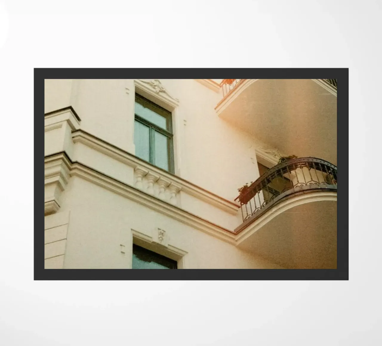 Analog Series Flares On Architecture deurmat van Sebastian Hilgetag