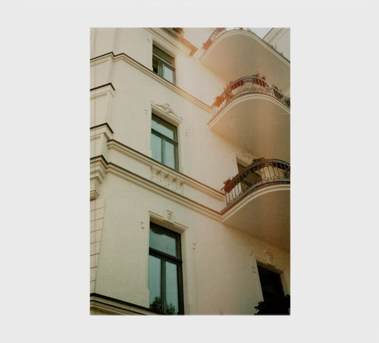 Analog Series Flares On Architecture diario da Sebastian Hilgetag