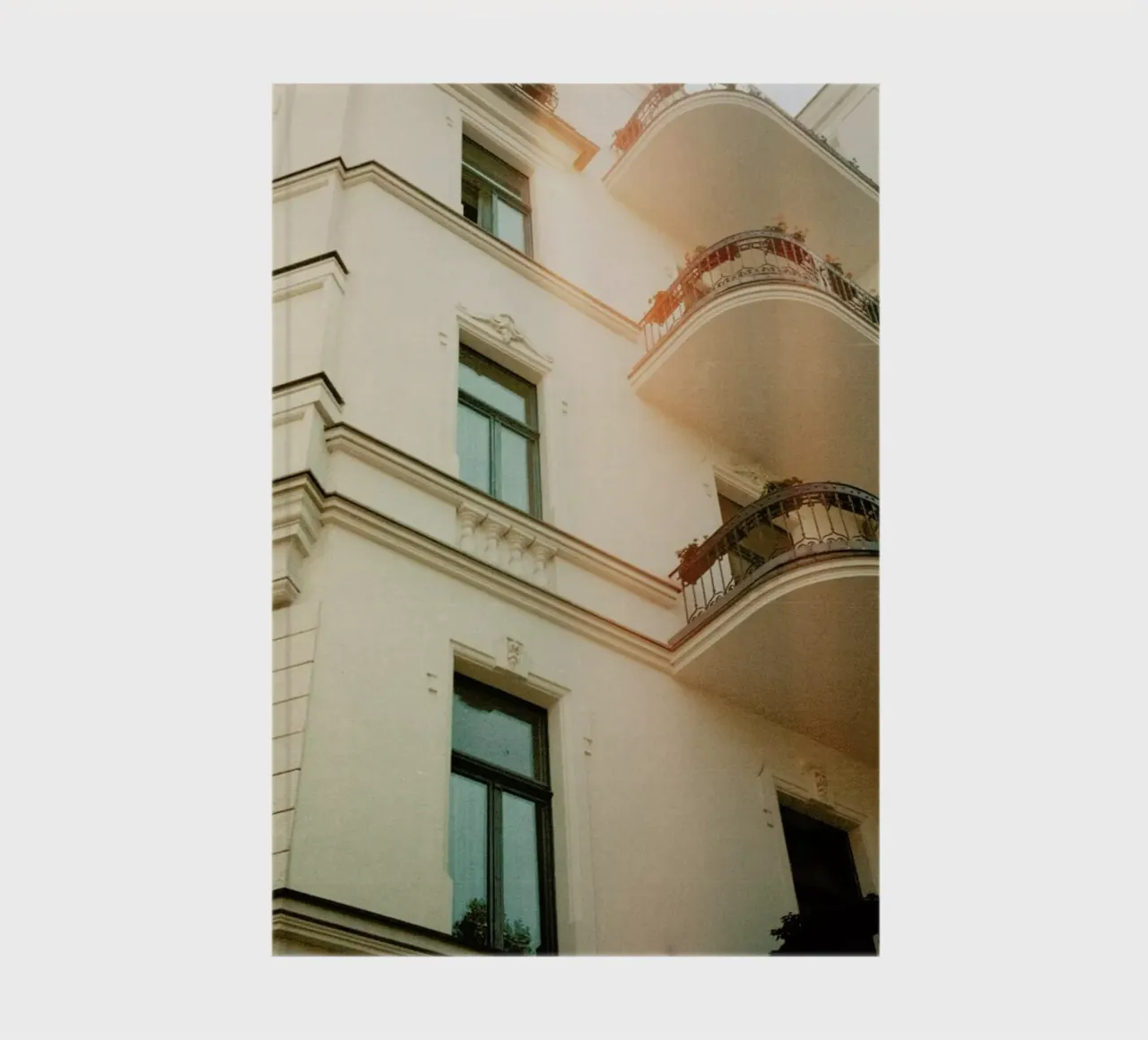 Analog Series Flares On Architecture diario da Sebastian Hilgetag