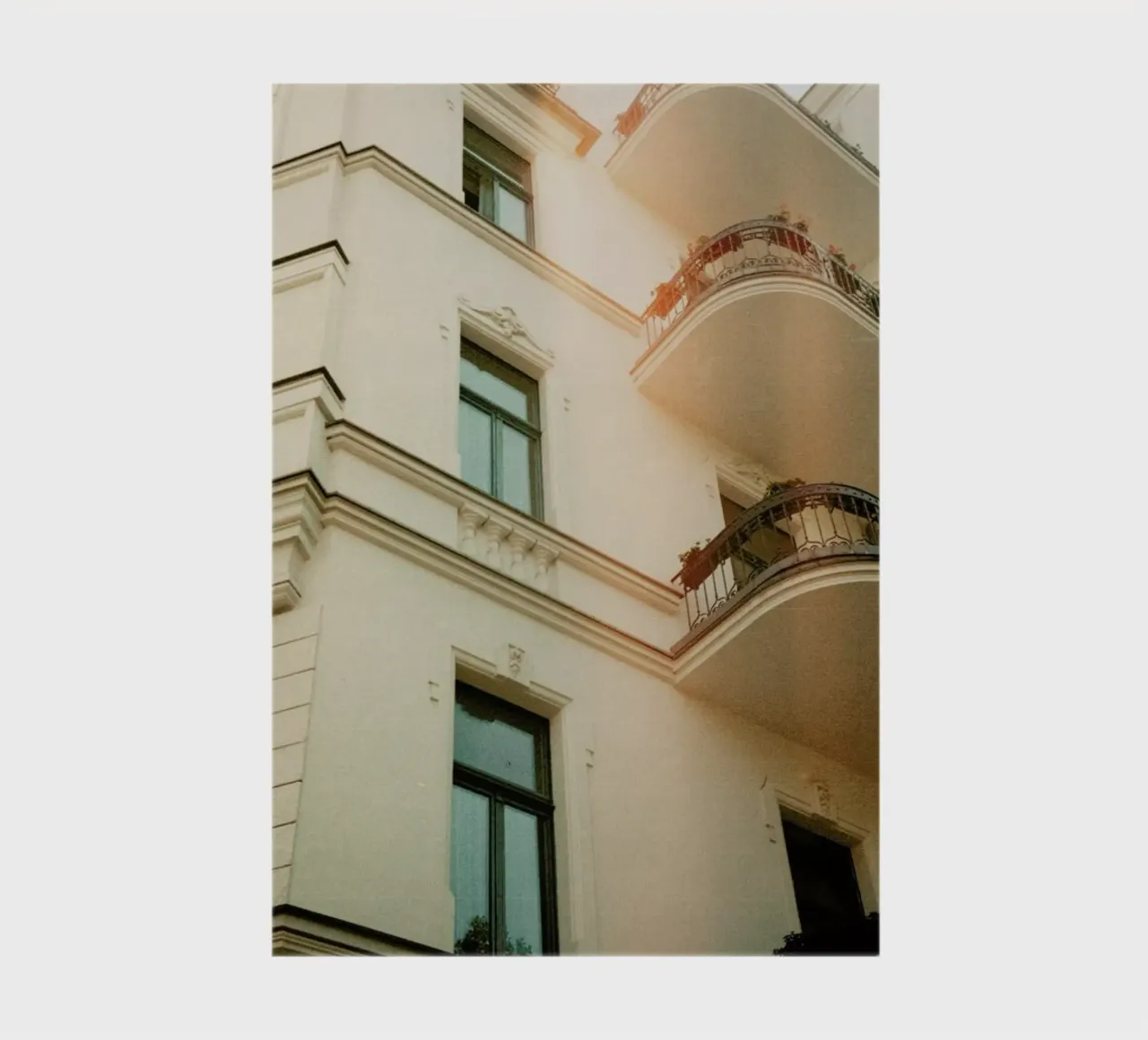 Analog Series Flares On Architecture carnet de notes de Sebastian Hilgetag