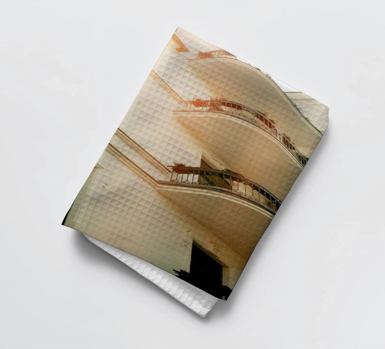 Analog Series Flares On Architecture canovaccio da cucina da Sebastian Hilgetag