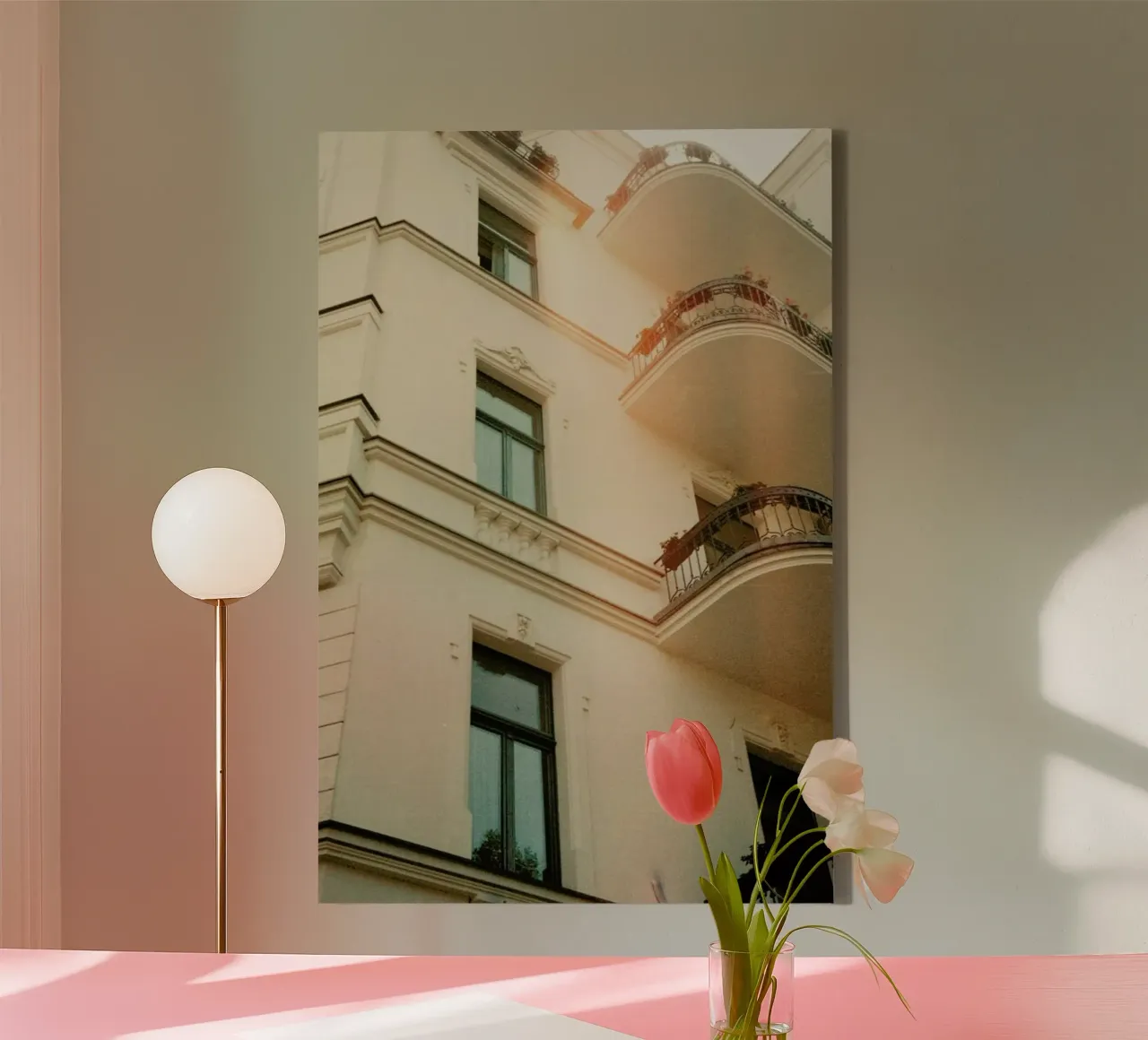 Analog Series Flares On Architecture Leinwand von Sebastian Hilgetag