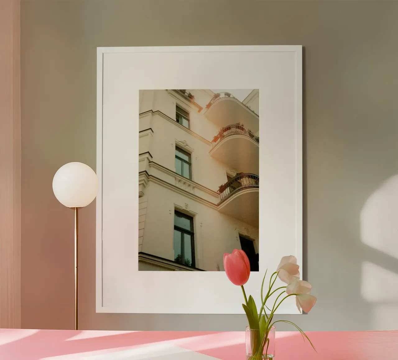 Analog Series Flares On Architecture Hahnemühle von Sebastian Hilgetag