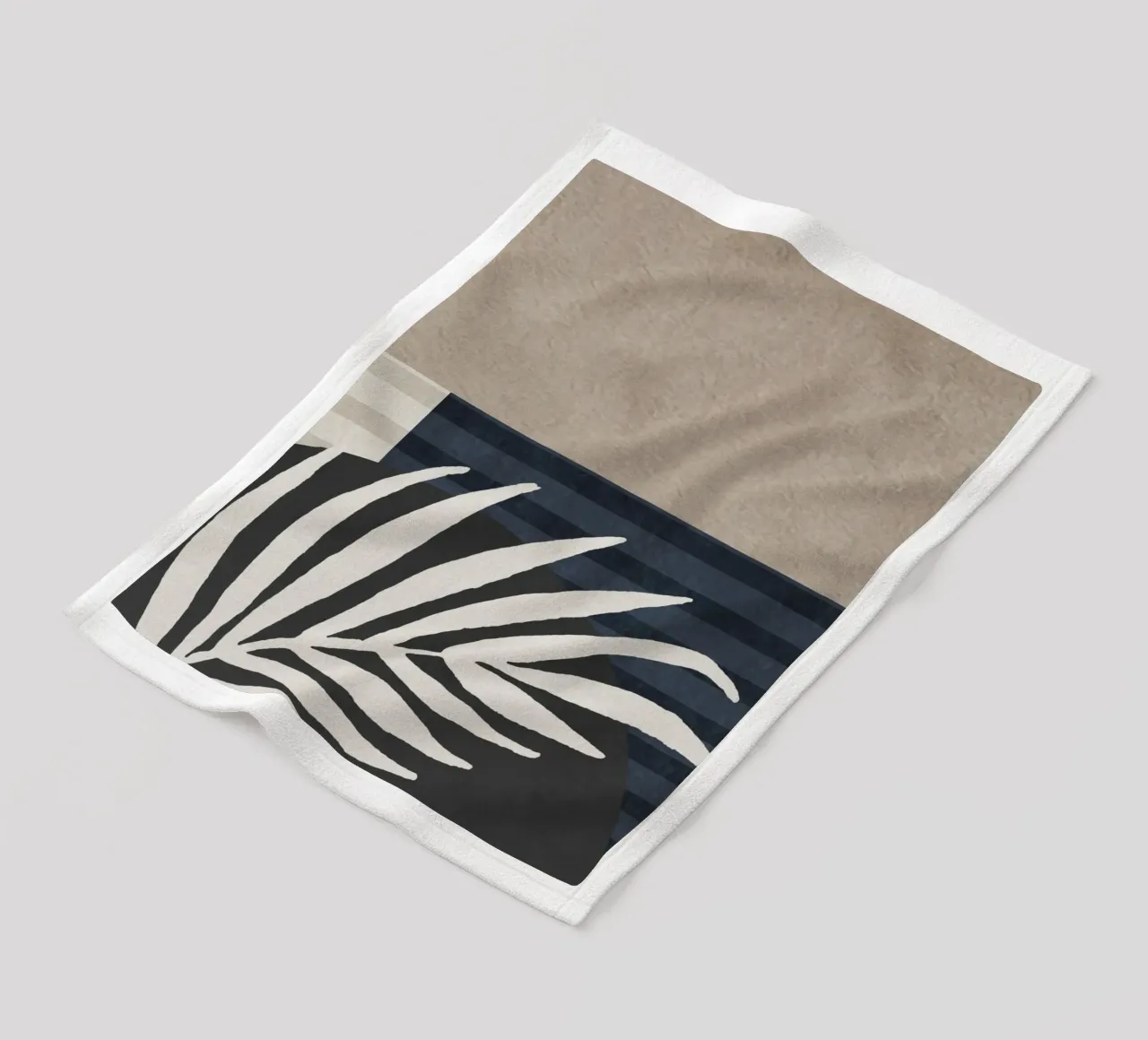 organic geometric abstract with white leaf coperta in pile da vintageshop