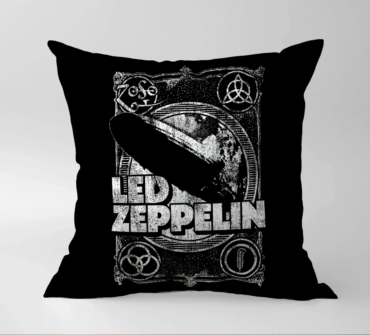 Led Zeppelin - Black And White cuscino da Gage Gottlieb