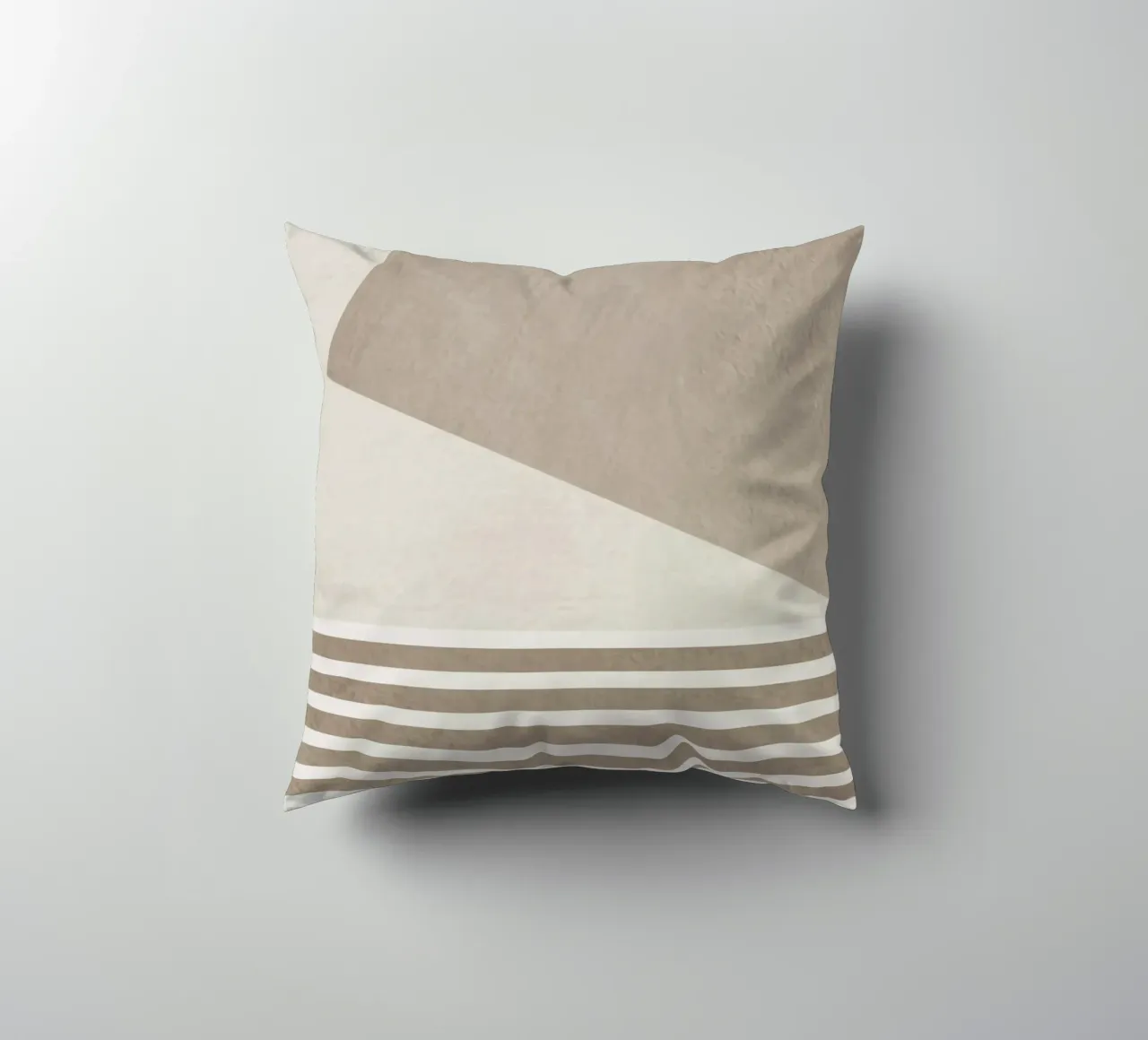gray monochrome geometric abstract cuscino da vintageshop