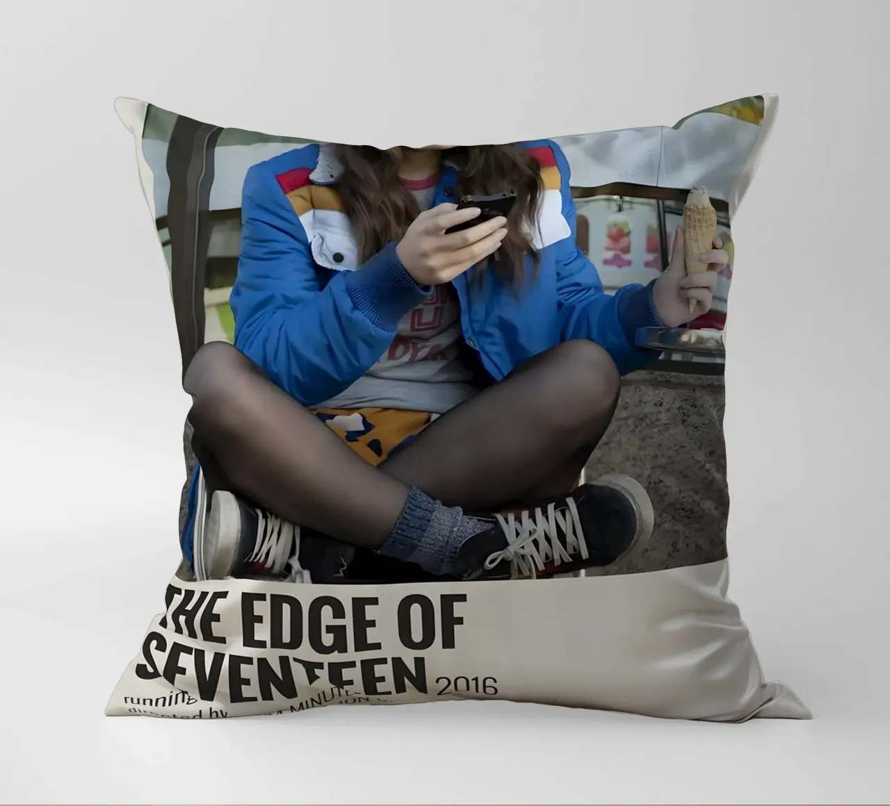 THE EDGE OF SEVENTEEN 2016 cuscino da MVFminimalist