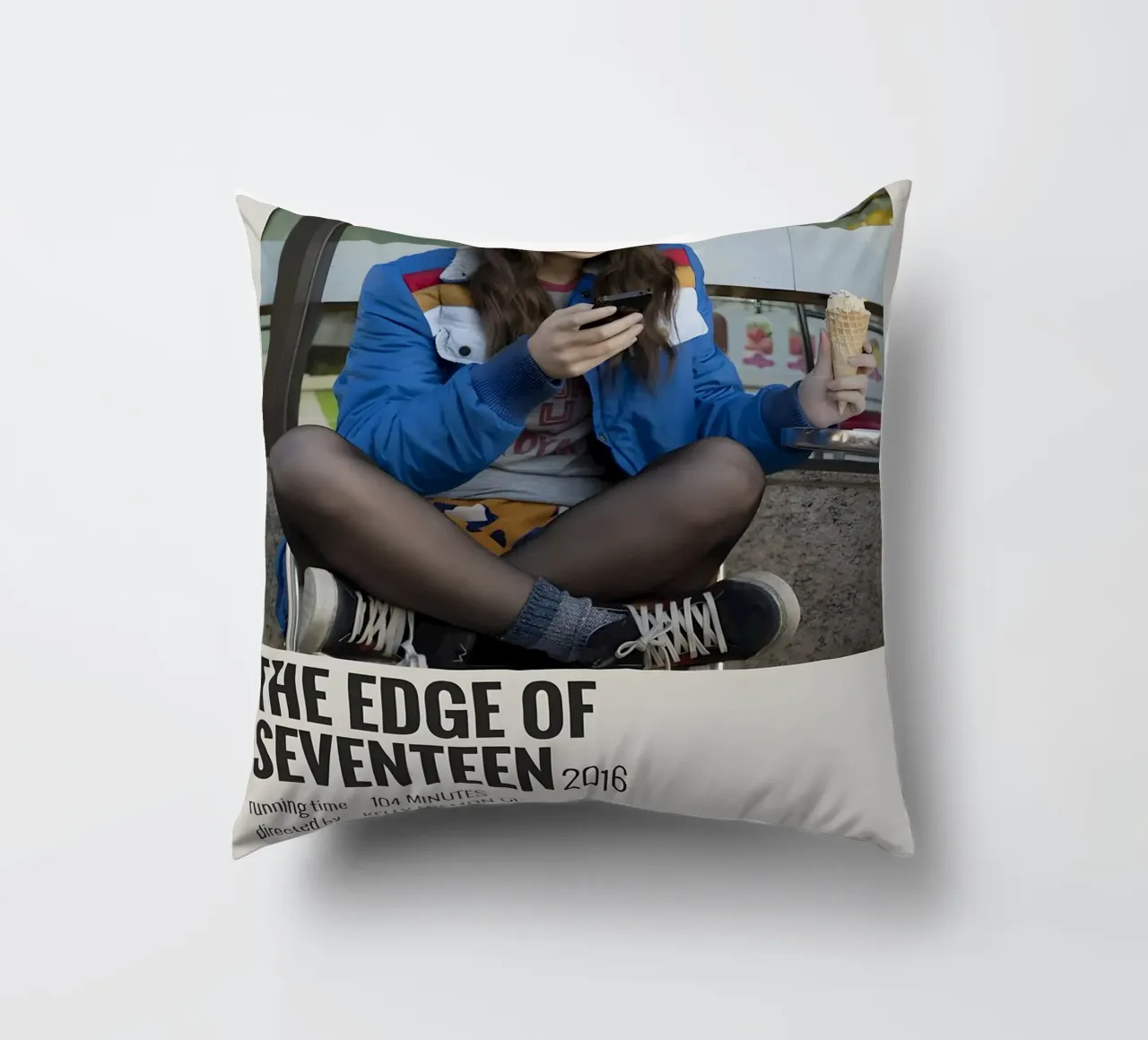 THE EDGE OF SEVENTEEN 2016 cuscino da MVFminimalist