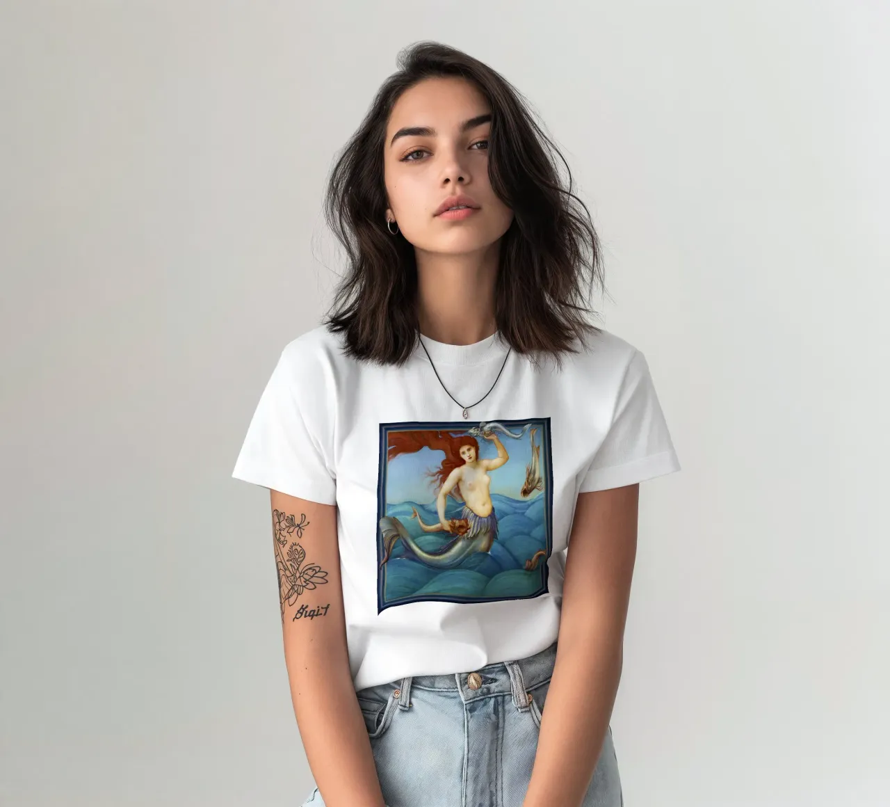 Eine Meeresnymphe von Sir Edward Burne-Jones (1881) T-Shirt von Venus Art