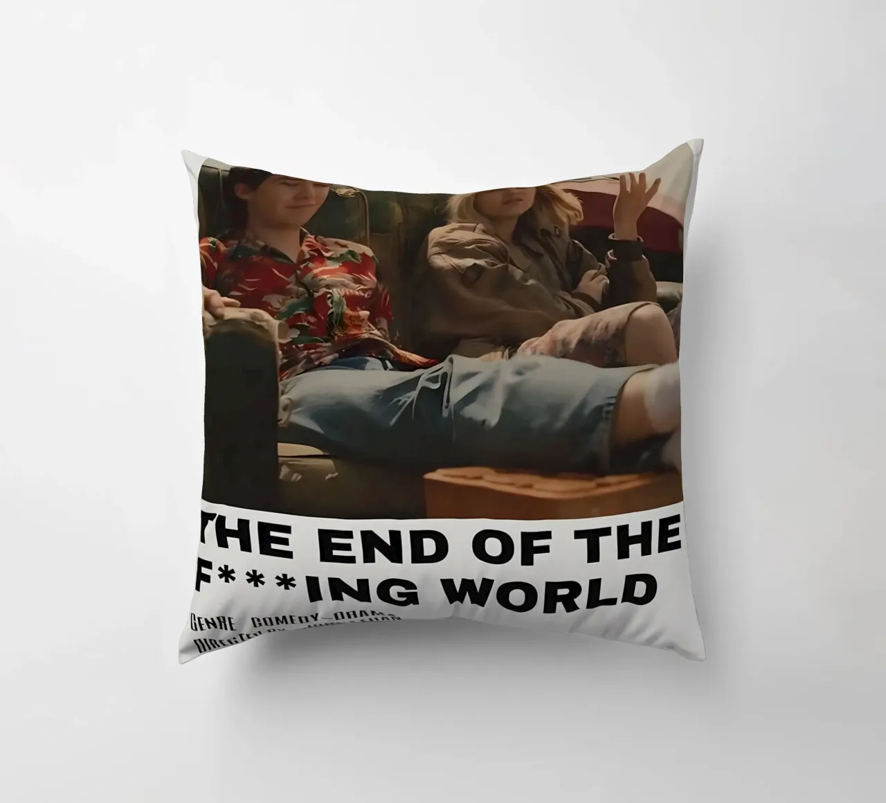THE END OF THE FING WORLD cuscino da MVFminimalist