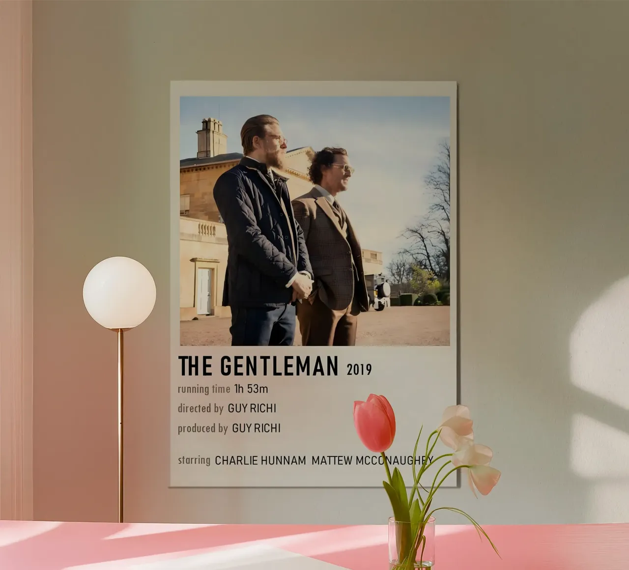 THE GENTLEMAN 2019 poster con telaio in legno da MVFminimalist