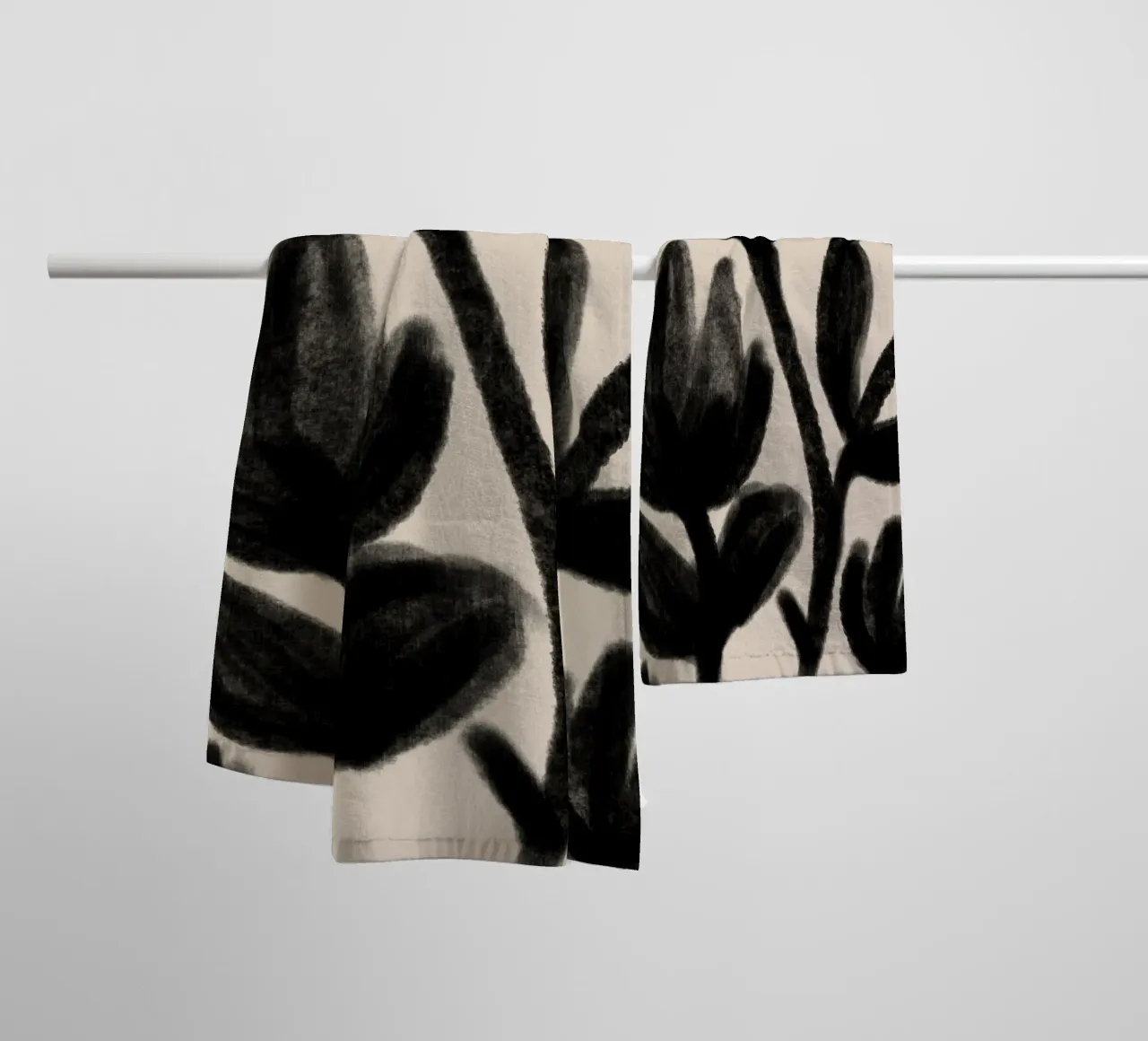 Astratto nero floreale botanico su beige asciugamano da bagno da Melloi Art Print