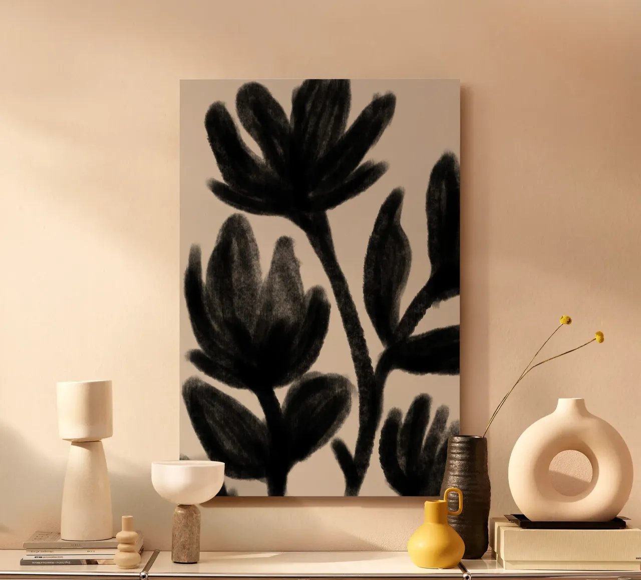 Astratto nero floreale botanico su beige alluminio dibond da Melloi Art Print