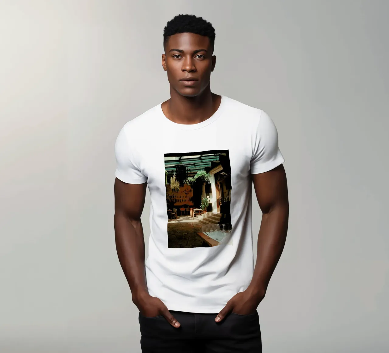 Analog Series The Small Cafe t-shirt da Sebastian Hilgetag