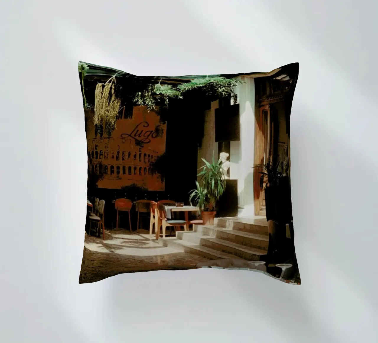 Analog Series The Small Cafe cuscino da Sebastian Hilgetag