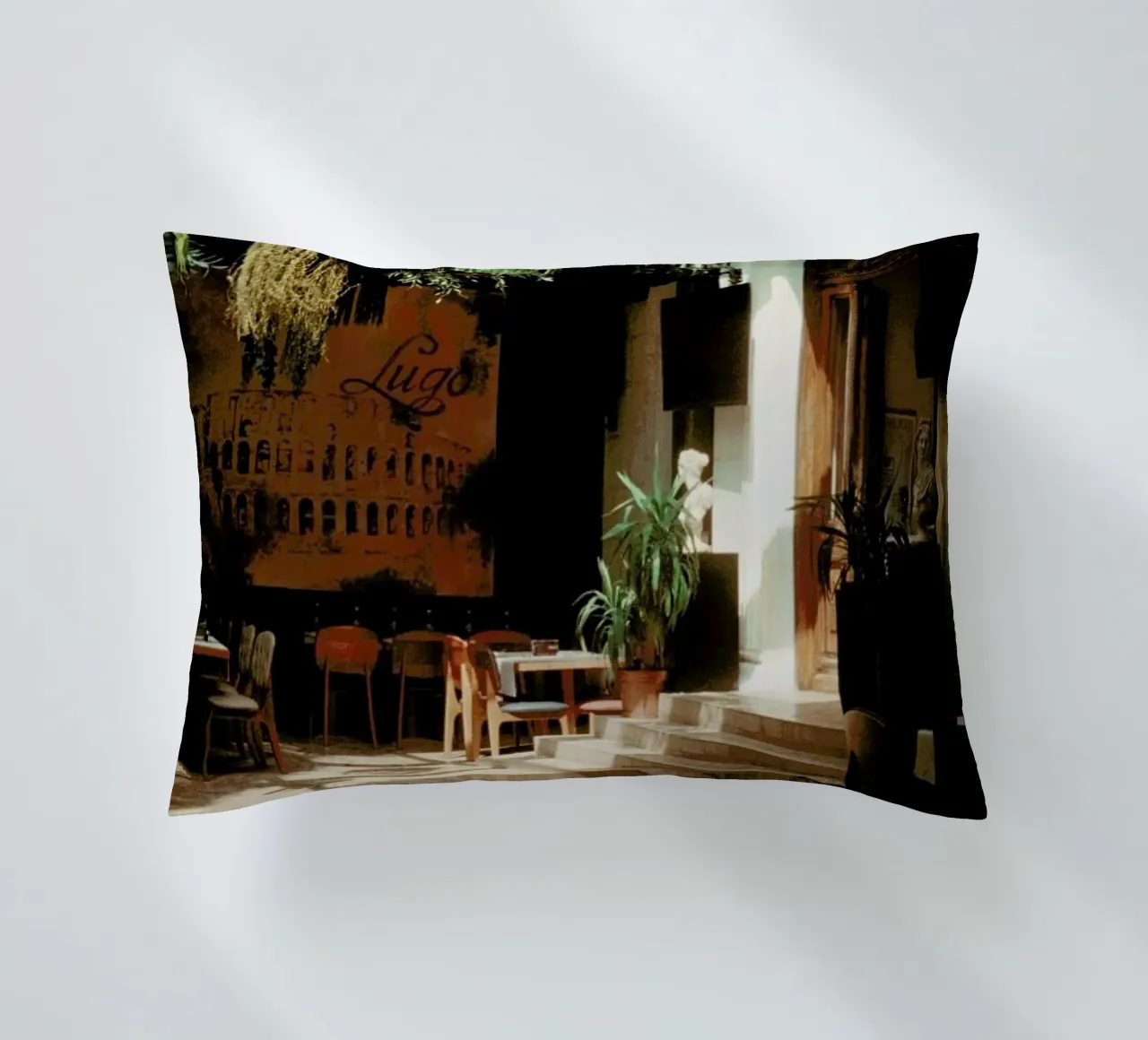 Analog Series The Small Cafe cuscino da Sebastian Hilgetag