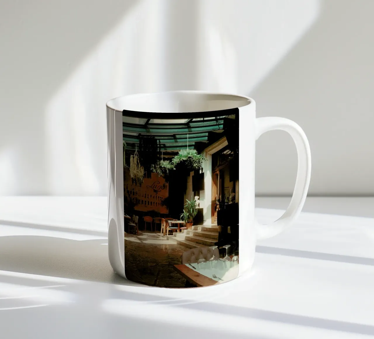 Analog Series The Small Cafe mug en céramique de Sebastian Hilgetag