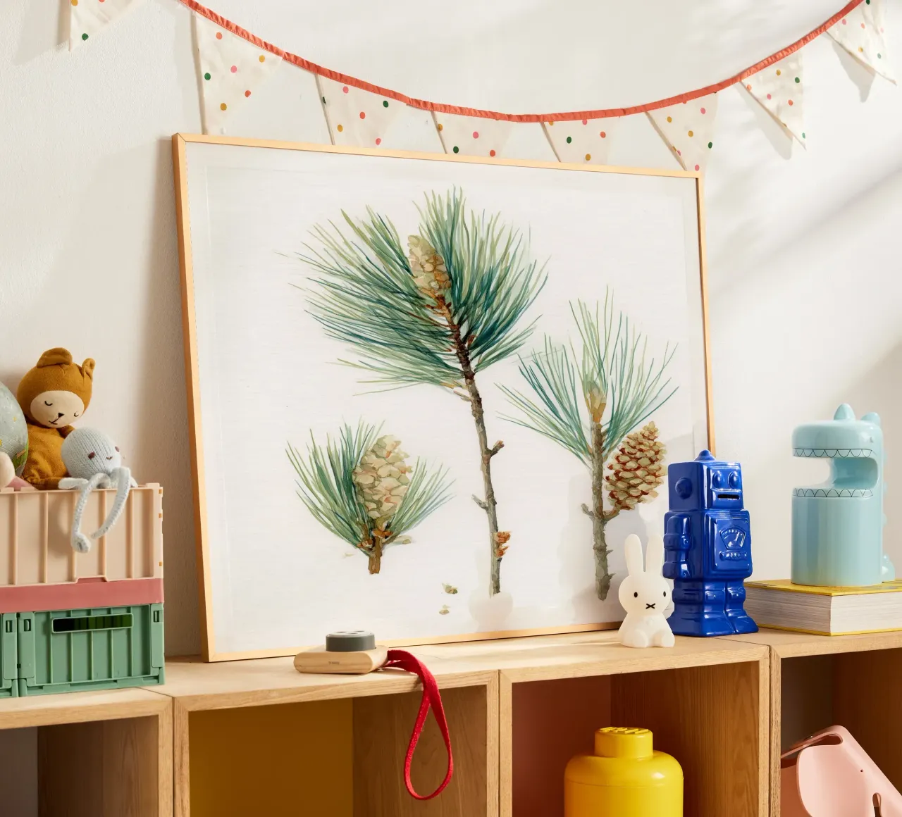 Studi sul pino poster con telaio in legno da Louise Wilder Studio