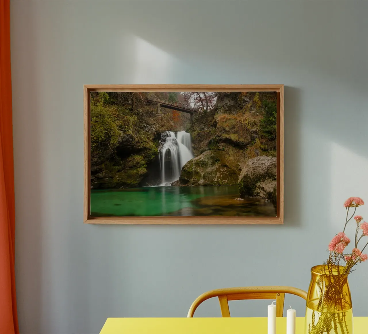 Sussurri di sentieri d'autunno tela con Cornice a cassetta da PhotoVibe Decor
