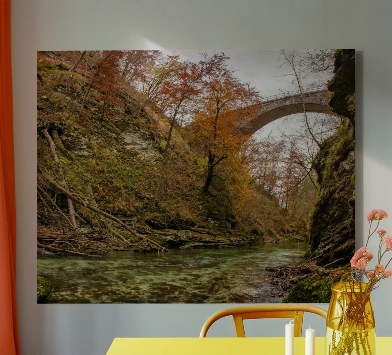 Sussurri di sentieri d'autunno tela con Cornice a cassetta da PhotoVibe Decor