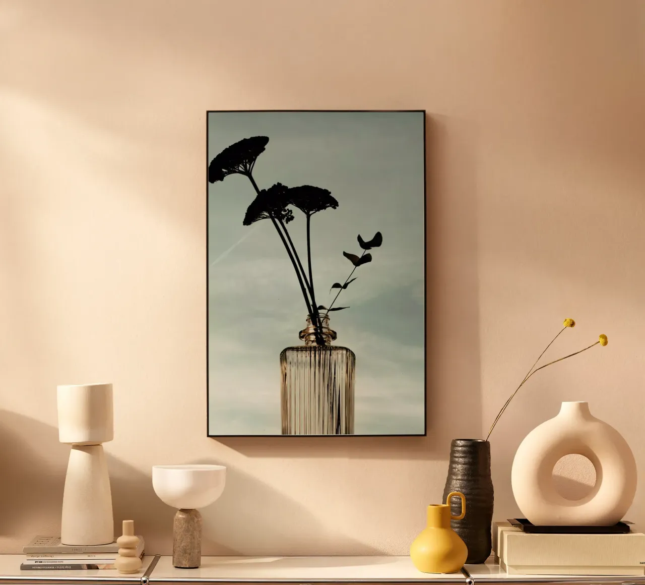 Flowers In The Bottle forex plate by Sebastian Hilgetag