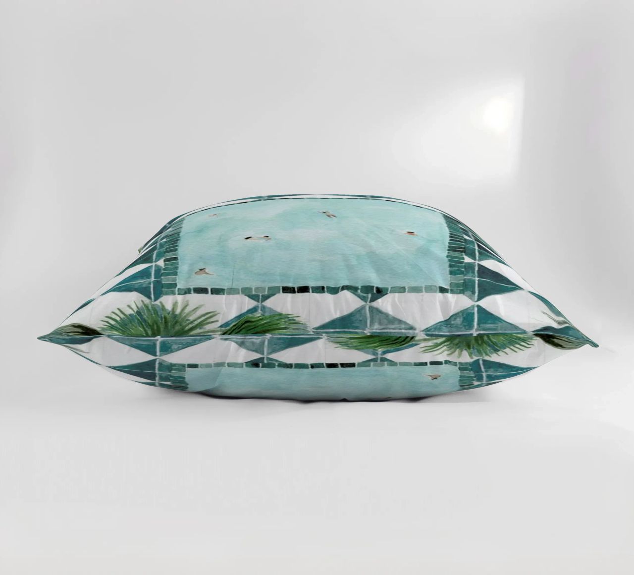 The Swimming Pool coussin de Isabelle Vandeplassche