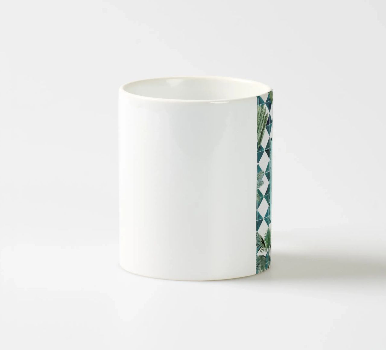 The Swimming Pool Keramik Tasse von Isabelle Vandeplassche