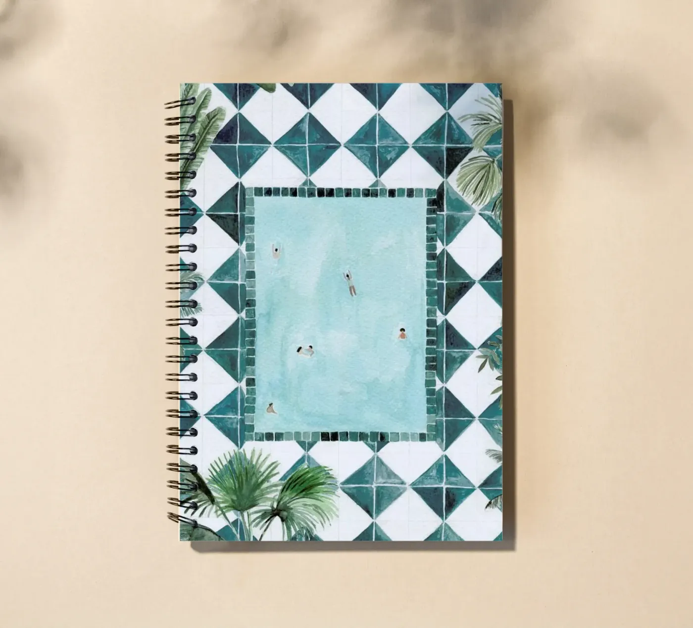 The Swimming Pool notitieboek met spiraal van Isabelle Vandeplassche